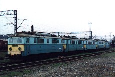 Pi odstawionych ET21 w lokomotywowni Legnica...